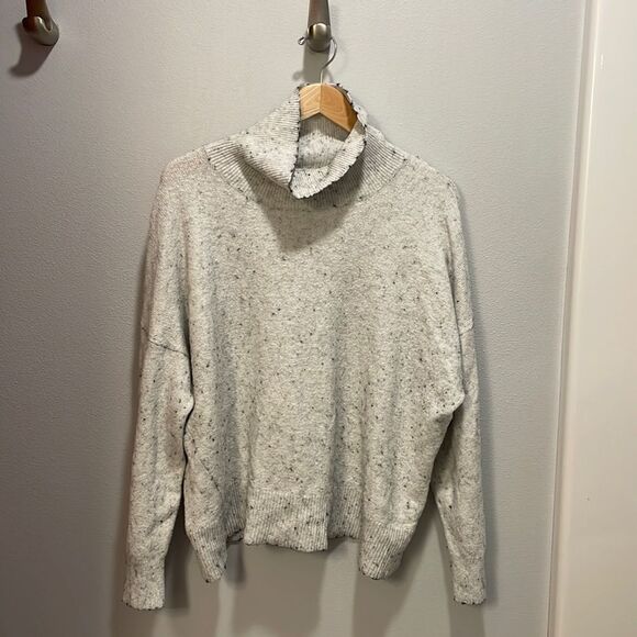 Treasure and Bond white turtleneck sweater with black spots all over it - Picture 1 of 10